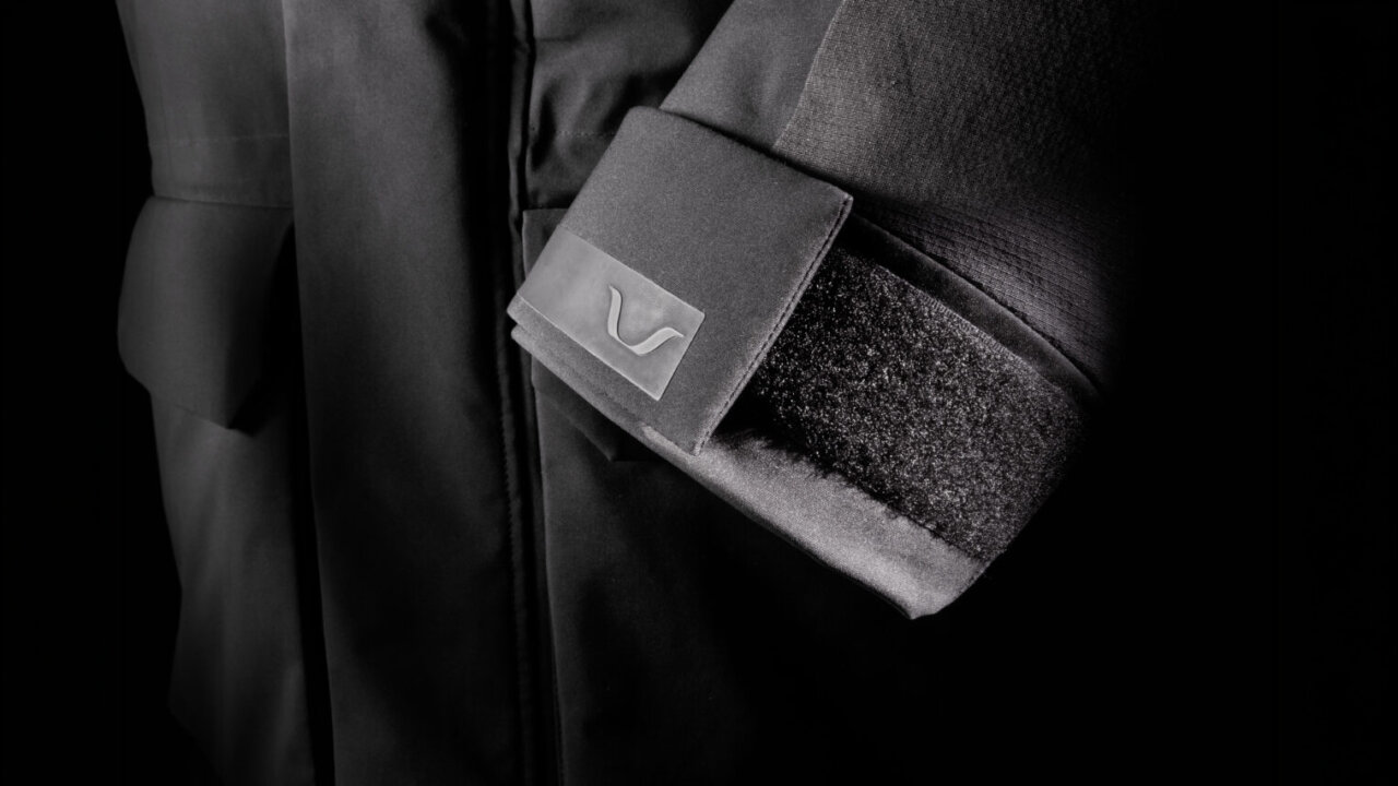 Arctic-Eiderdown-Parka_det1-1280x853